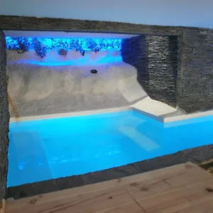 4* Appart hôtel Aqualiva A Piscine Privative Dans Chacun Des Situe A 20 M Des Pistes De